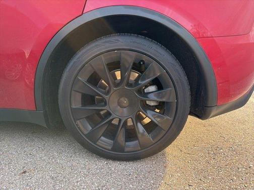 2021 Tesla Model Y Standard Range