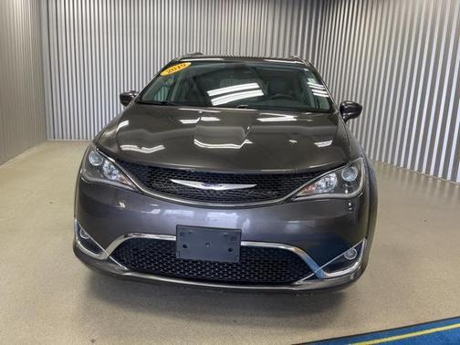 2019 Chrysler Pacifica Touring-L