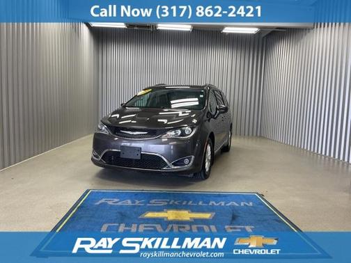 2019 Chrysler Pacifica Touring-L