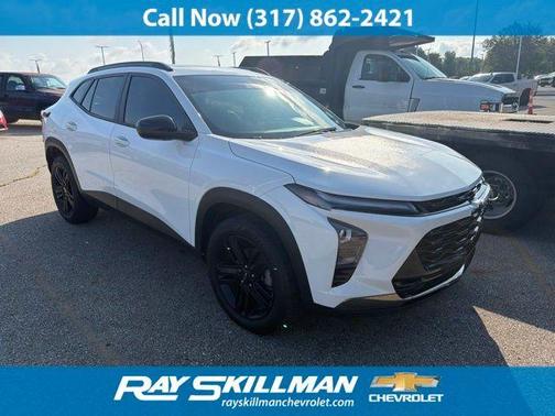 Summit White 2024 Chevrolet Trax ACTIV