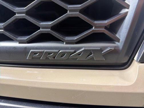 2020 Nissan Titan PRO-4X