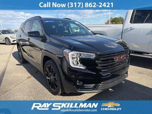 2024 GMC Terrain SLT
