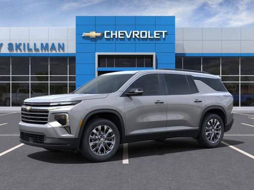 2025 Chevrolet Traverse LT