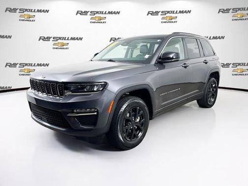Metallic 2022 Jeep Grand Cherokee Limited