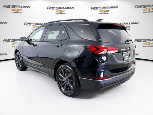 Black Metallic 2023 Chevrolet Equinox RS