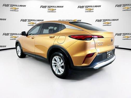 Burnt Orange 2025 Buick Envista Preferred