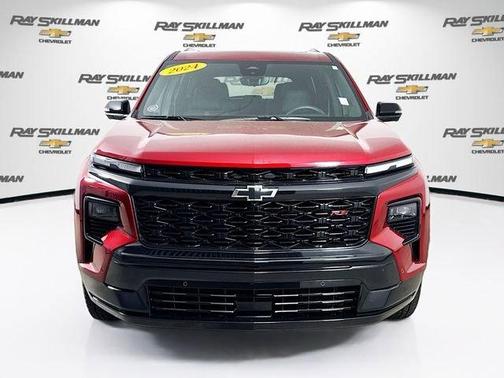 Radiant Red 2024 Chevrolet Traverse RS