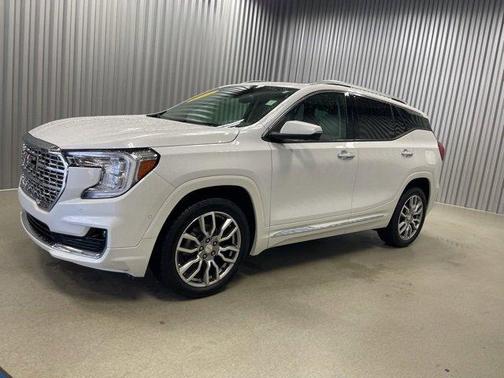 2022 GMC Terrain Denali