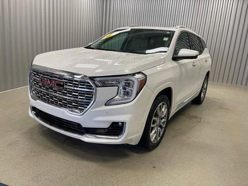 2022 GMC Terrain Denali