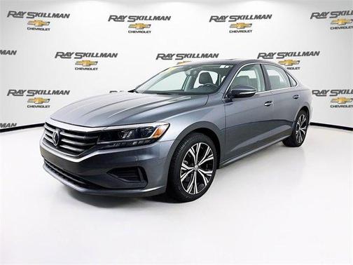 2022 Volkswagen Passat 2.0T SE