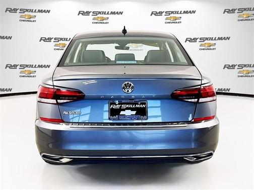 2022 Volkswagen Passat 2.0T SE