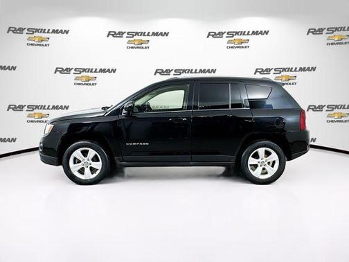 Black Clearcoat 2014 Jeep Compass Latitude
