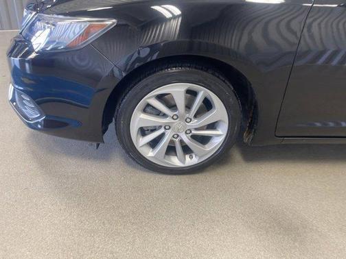 2018 Acura ILX Base