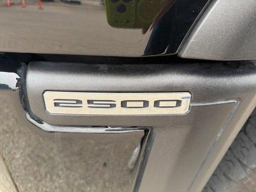 2024 GMC Sierra 2500 AT4