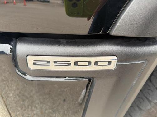 2024 GMC Sierra 2500 AT4