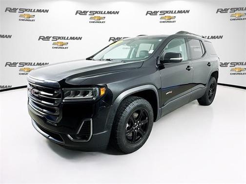 2023 GMC Acadia AT4