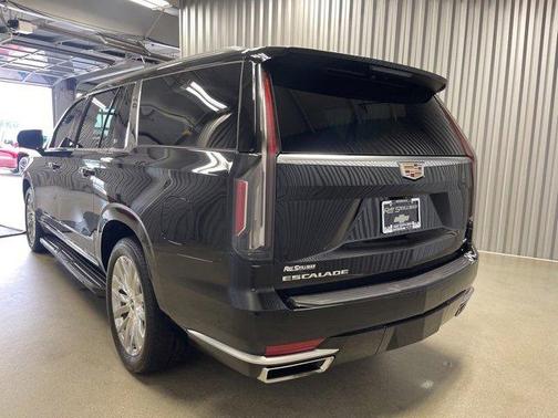 2024 Cadillac Escalade ESV Premium Luxury