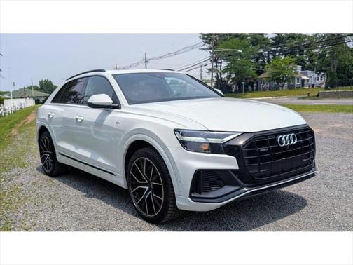 2021 Audi Q8 55 Progressiv