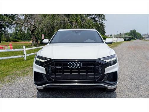 2021 Audi Q8 55 Progressiv