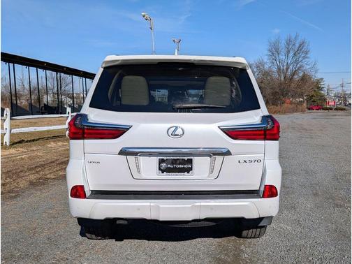 2020 Lexus LX 570 Three-Row