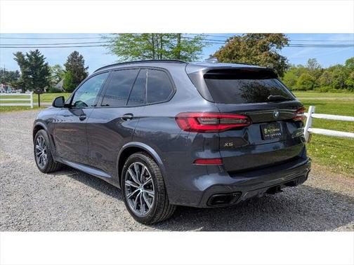 2020 BMW X5 M50i