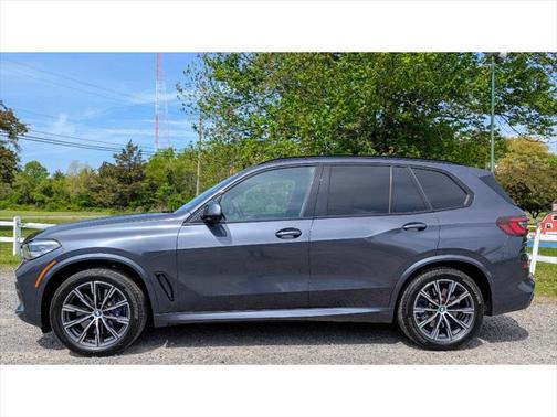 2020 BMW X5 M50i