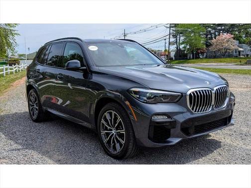 2020 BMW X5 M50i