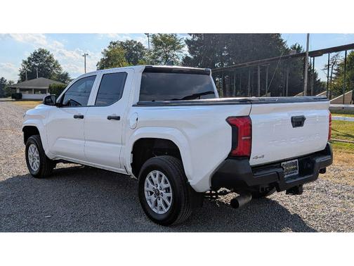 2024 Toyota Tacoma SR