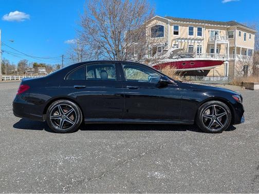 2019 Mercedes-Benz E-Class 4MATIC