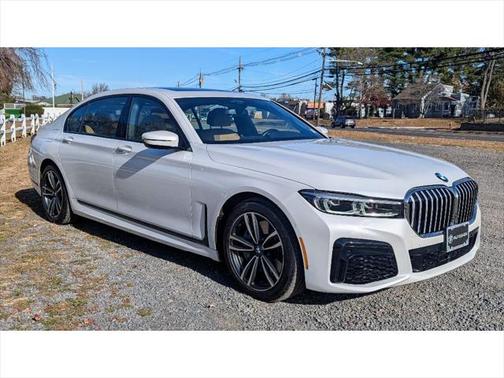2022 BMW 750 i xDrive