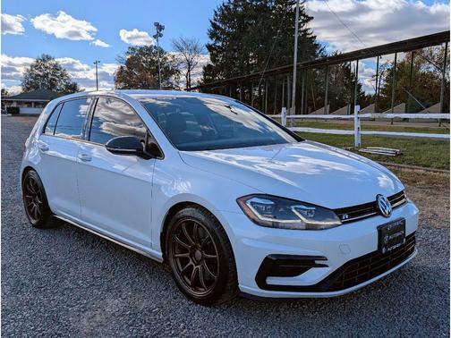 2019 Volkswagen Golf R 2.0T DSG