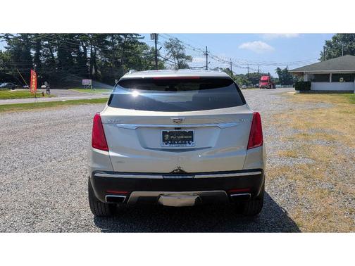 2017 Cadillac XT5 Platinum