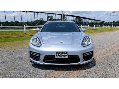 2014 Porsche Panamera GTS