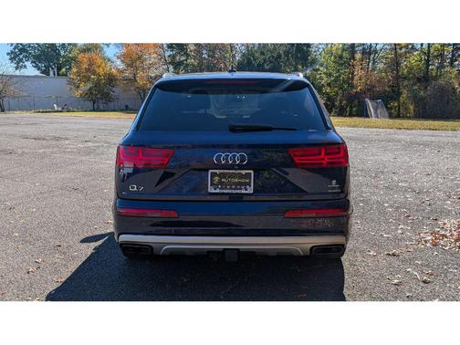 2019 Audi Q7 55 Premium Plus