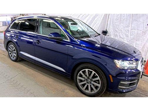 2019 Audi Q7 55 Premium Plus