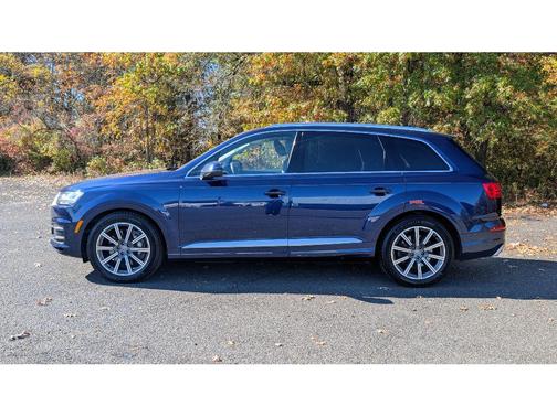 2019 Audi Q7 55 Premium Plus