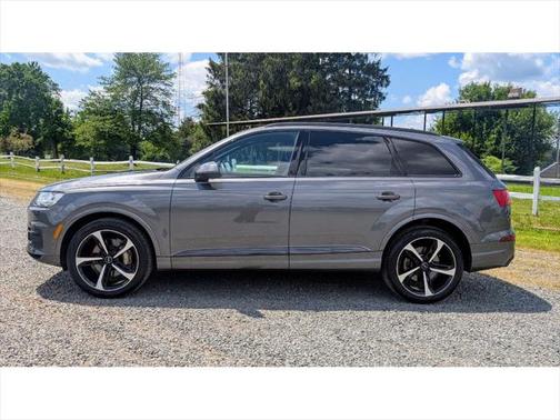 2019 Audi Q7 55 Premium Plus