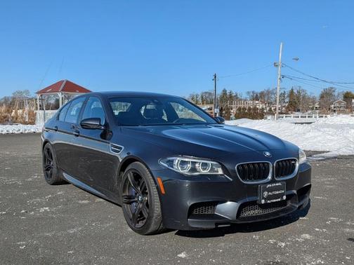 2016 BMW M5 Base