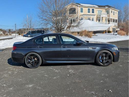 2016 BMW M5 Base