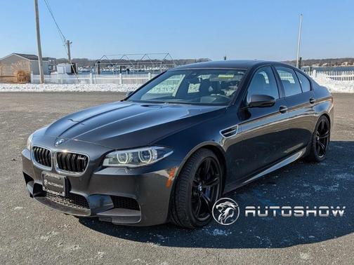 2016 BMW M5 Base