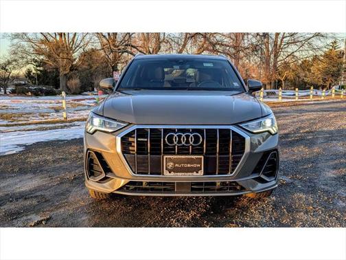 2019 Audi Q3 2.0T S line Premium Plus