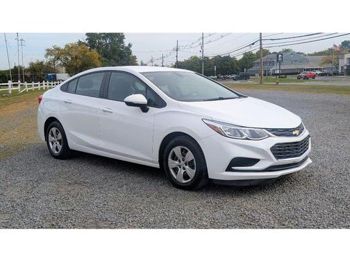 2017 Chevrolet Cruze LS