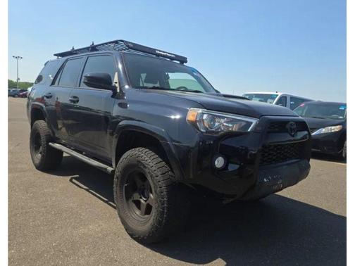 Midnight Black Metallic 2017 Toyota 4Runner TRD Off Road
