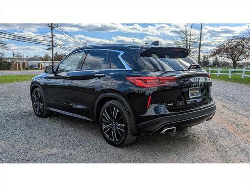 2021 INFINITI QX50 LUXE AWD