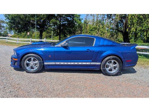 2005 Ford Mustang GT
