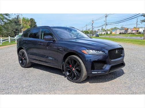 2018 Jaguar F-PACE S