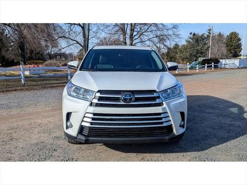 2018 Toyota Highlander LE Plus