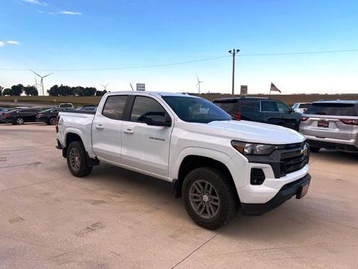 2023 Chevrolet Colorado LT