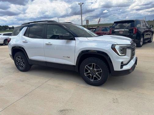 2026 GMC Terrain AWD AT4
