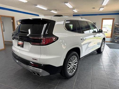 2025 GMC Acadia Denali